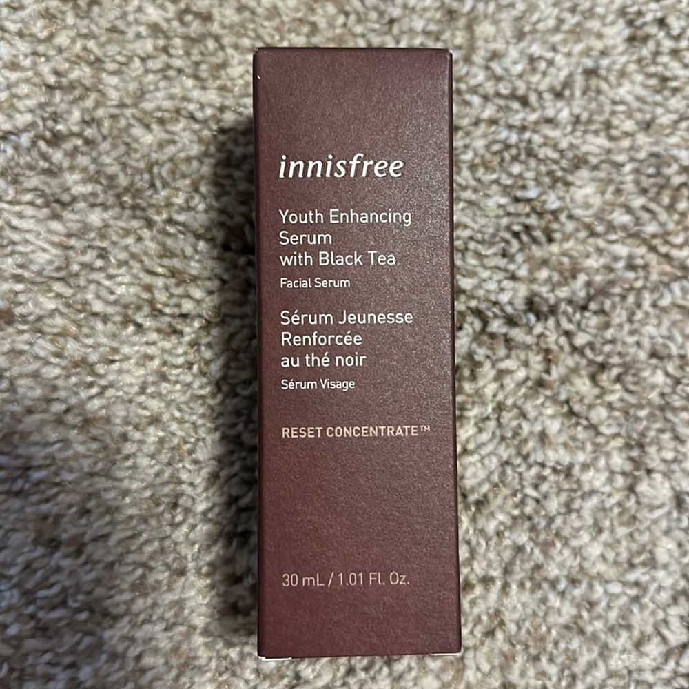 NEW - innisfree Youth Enhancing Serum